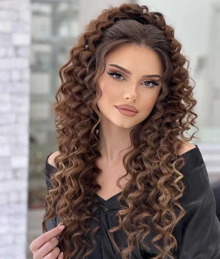 Joy Professional Ceramic Automatic Rotating Curler: Effortless Salon-Grade Curls at Home