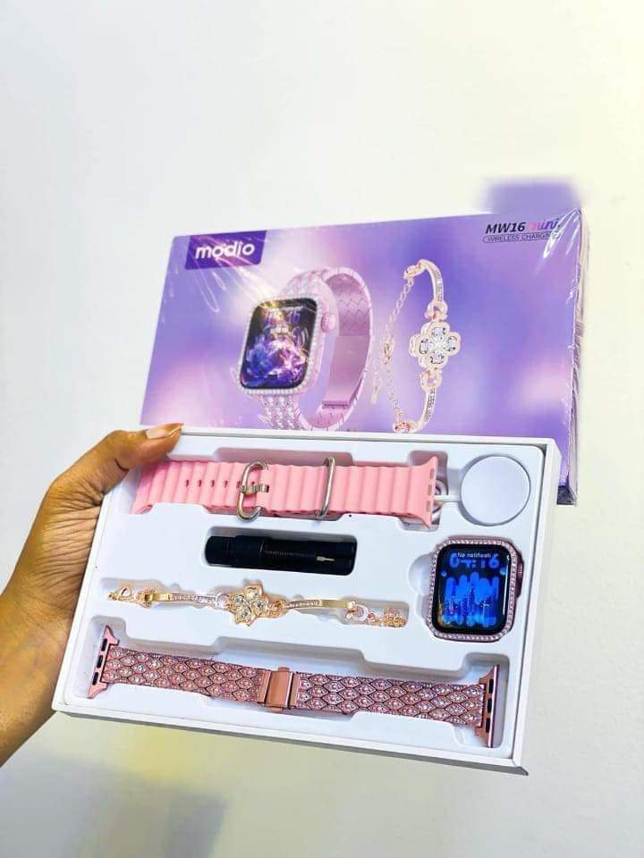 Grace 36mm Mini: The Elite Smartwatch & Jewelry Set for the Modern Woman