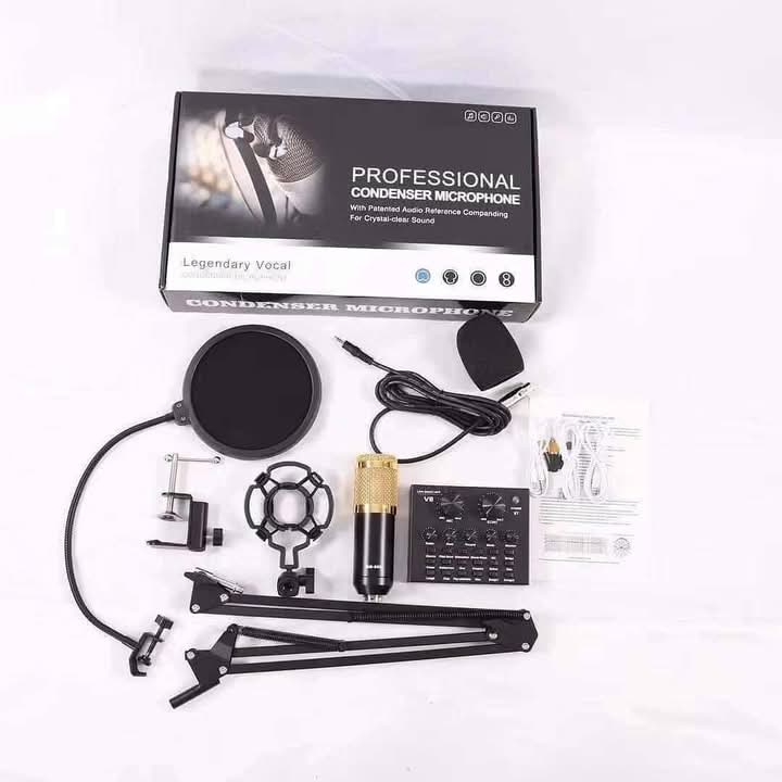 StudioMaster Pro: The Ultimate 192kHz/24-Bit USB Condenser Microphone & V8 Live Sound Card Bundle
